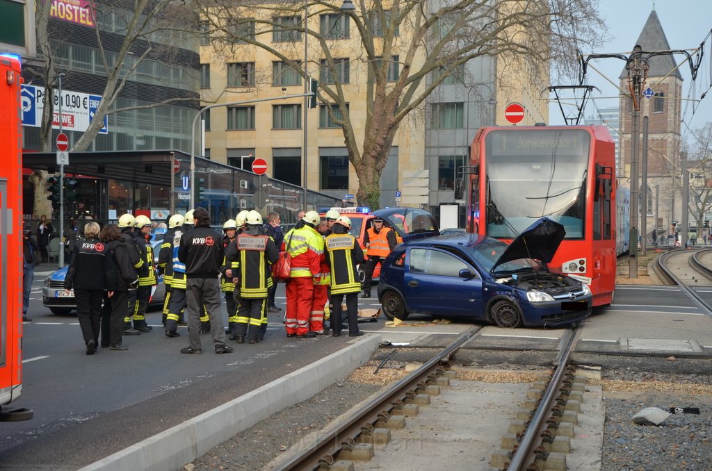 VU PKW Strab Koeln Mitte Pipinenstr Hohestr P017.JPG - Miklos Laubert